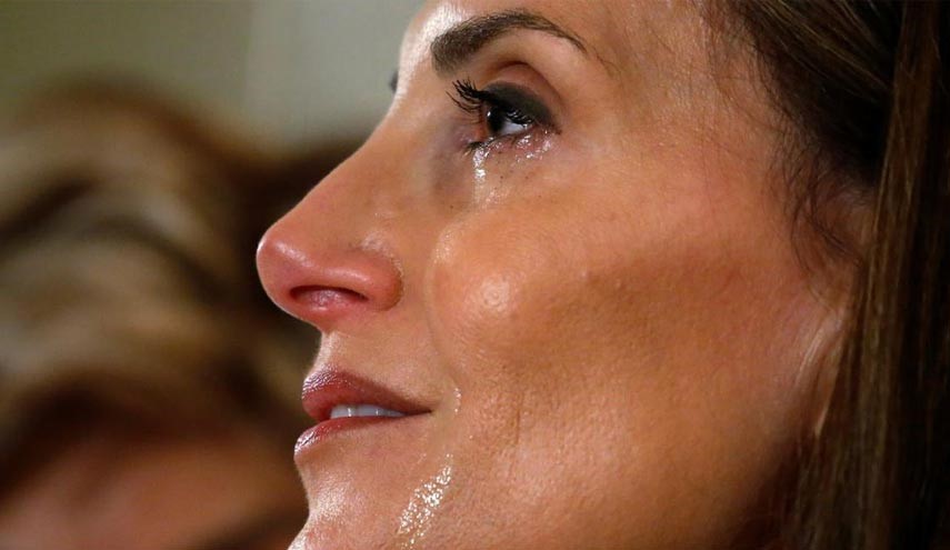 اشک‌های زنی که ترامپ او را آزار جنسی داد (+تصاویر)