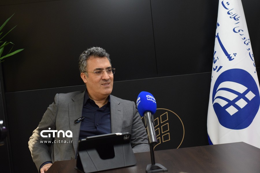 بهزاد اکبری