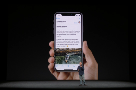 تصاویری از آیفون X در مراسم رونمایی
