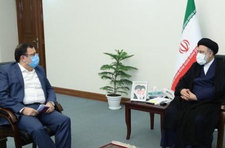 دبیر شورای عالی فضای مجازی و رئیس نهاد نمایندگی رهبری در دانشگاه ها با رئیسی دیدار کردند