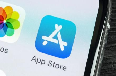 تقلب اپل در App store برای کنار زدن رقبایش