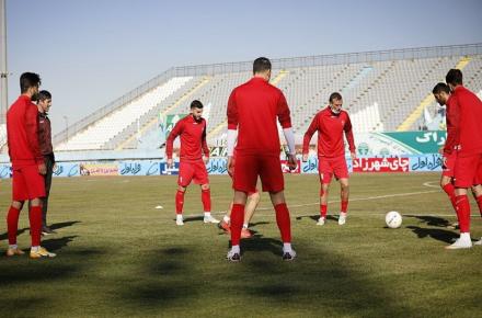 بازیکنانی که در نیم‌فصل از پرسپولیس می‌روند