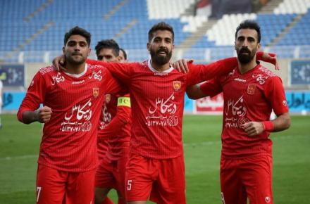 این دو بازیکن به فاز هجومی پرسپولیس اضافه می‌شوند