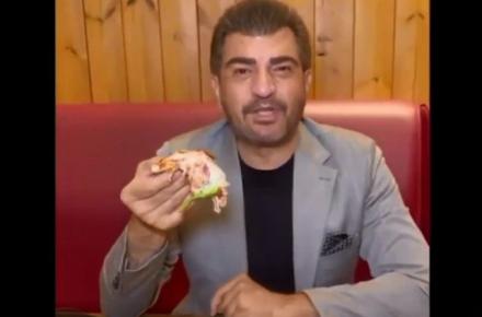 واکنش محمود شهریاری به انتشار فیلم تبلیغات پیتزا از وی