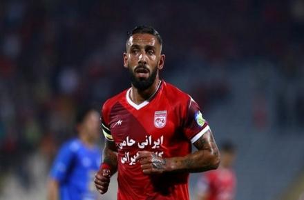 خیال تراکتور راحت شد؛ اشکان به پرسپولیس می‌رسد