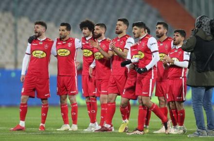 دلیل ضعف پرسپولیس؛ سرمربی بهانه گیر!