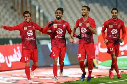 با توجه به نتایج نیم فصل اول، پرسپولیس قهرمان می‌شود، استقلال دوم!