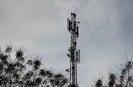 مشهد مقدس؛ میزبان هفتمین سایت تجاری 5G ایرانسل