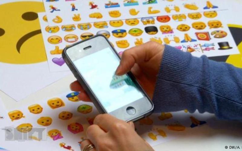 آگهی استخدام مترجم برای "اموجی‌ها" (Emoji)؛ تعابیر متفاوت در فرهنگ های مختلف