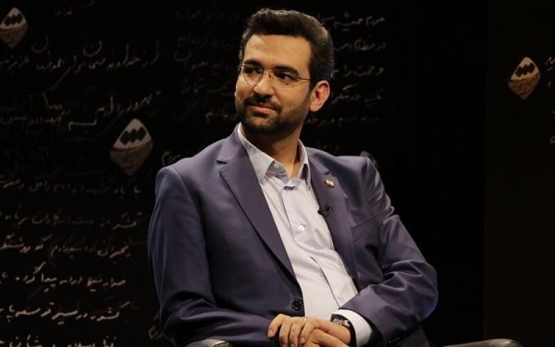 آذری جهرمی در برنامه «دست‌خط»: فیلتر تلگرام بخشی از بی اعتمادی جامعه به پیام‌رسان‌های بومی را در بر داشت 