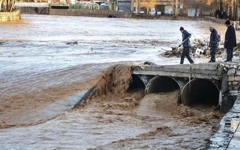 استقرار تیم جدید کارکنان داوطلب همراه اول در پلدختر مستقر/ اهدای یک میلیارد و هفتصد میلیون ریال کمک‌های کارکنان همراه اول به مناطق سیل زده