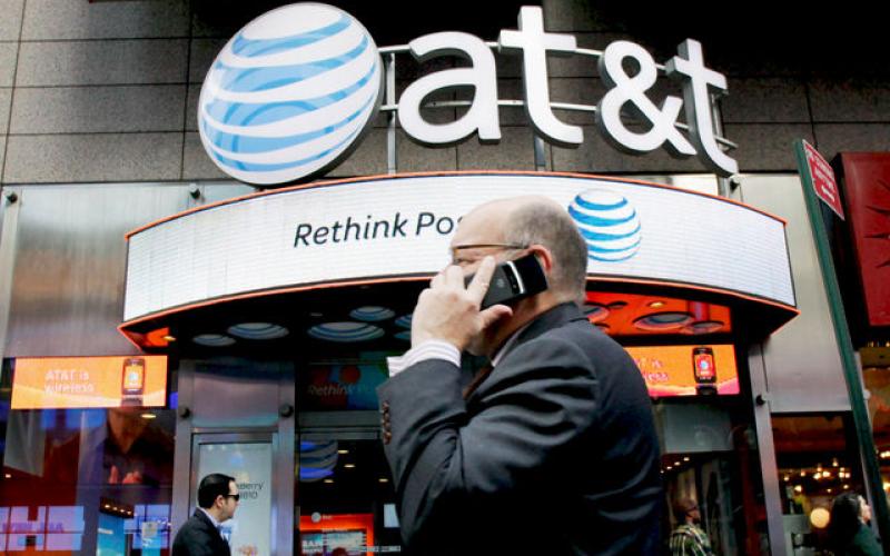 قطعی خدمات مشترکان تلفن همراه در آمریکا جبران می‌شود
