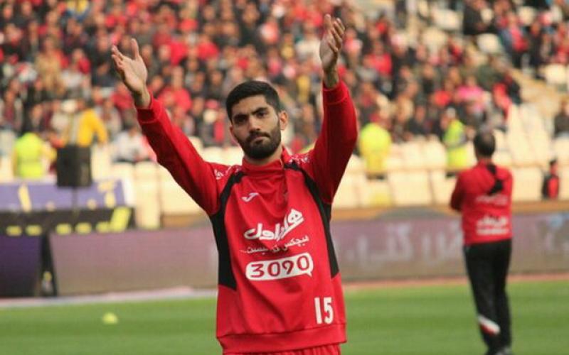 مدافع پرسپولیسی هم با یک استوری به مرگ مهسا امینی واکنش نشان داد