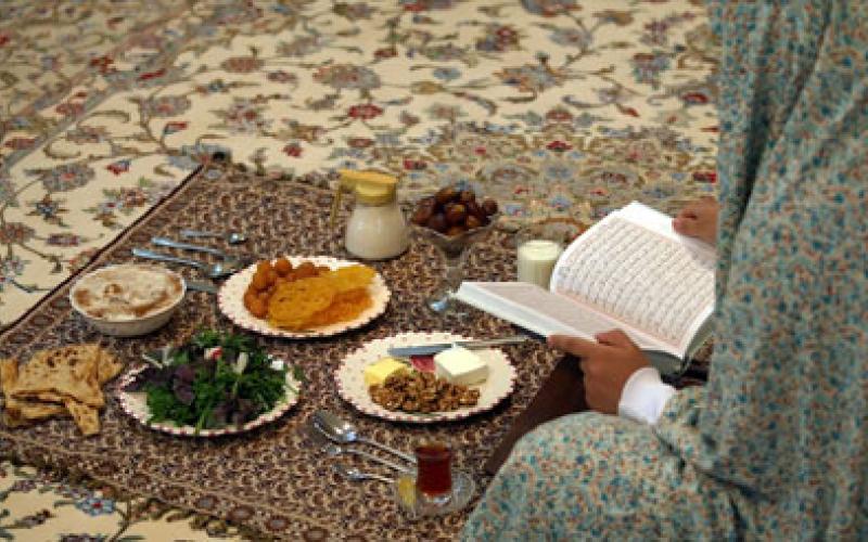 این افراد در ماه رمضان نباید روزه بگیرند