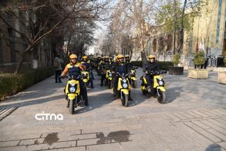 گزارش تصویری سیتنا از مراسم رونمایی از موتورسیکلت‌های برقی موزعین شبکه پستی کشور